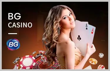 Máy đánh bạc slot game với biểu tượng vàng